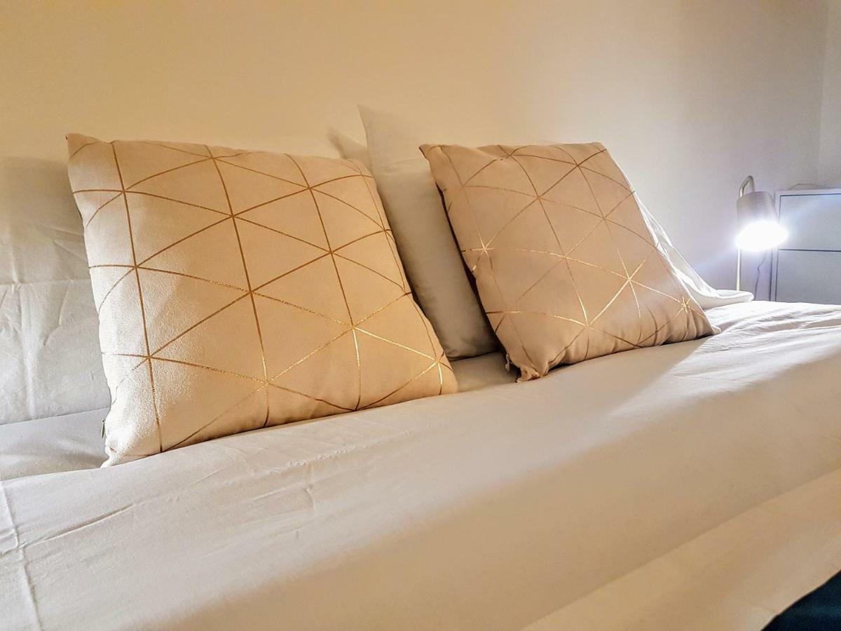 Piazza Martiri Apartment Cagliari Dış mekan fotoğraf