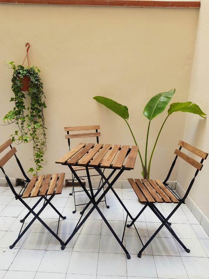 Piazza Martiri Apartment Cagliari Dış mekan fotoğraf