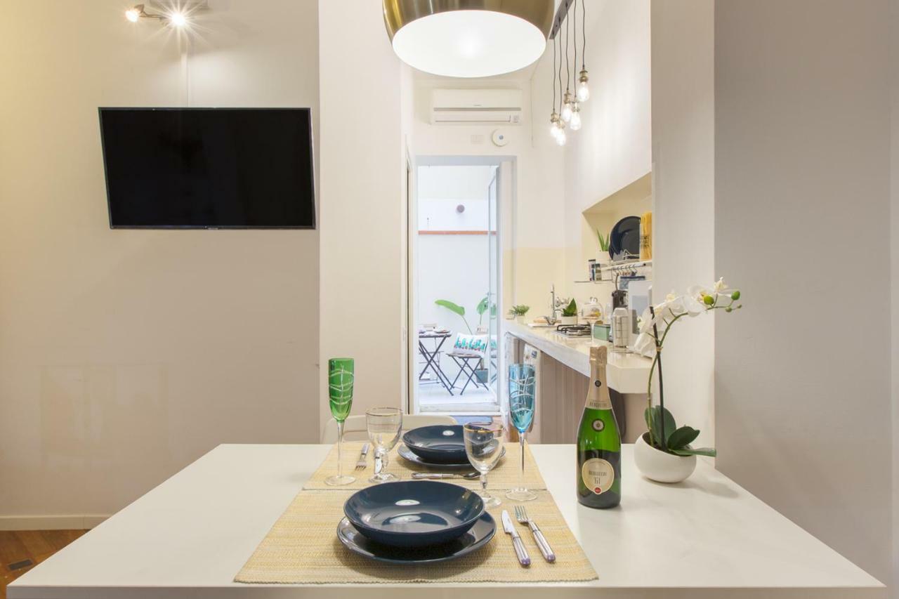 Piazza Martiri Apartment Cagliari Dış mekan fotoğraf