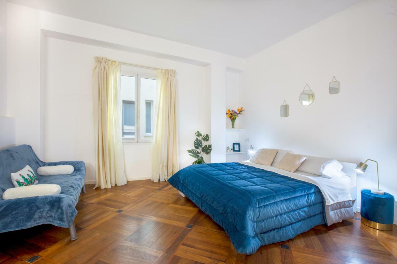 Piazza Martiri Apartment Cagliari Dış mekan fotoğraf