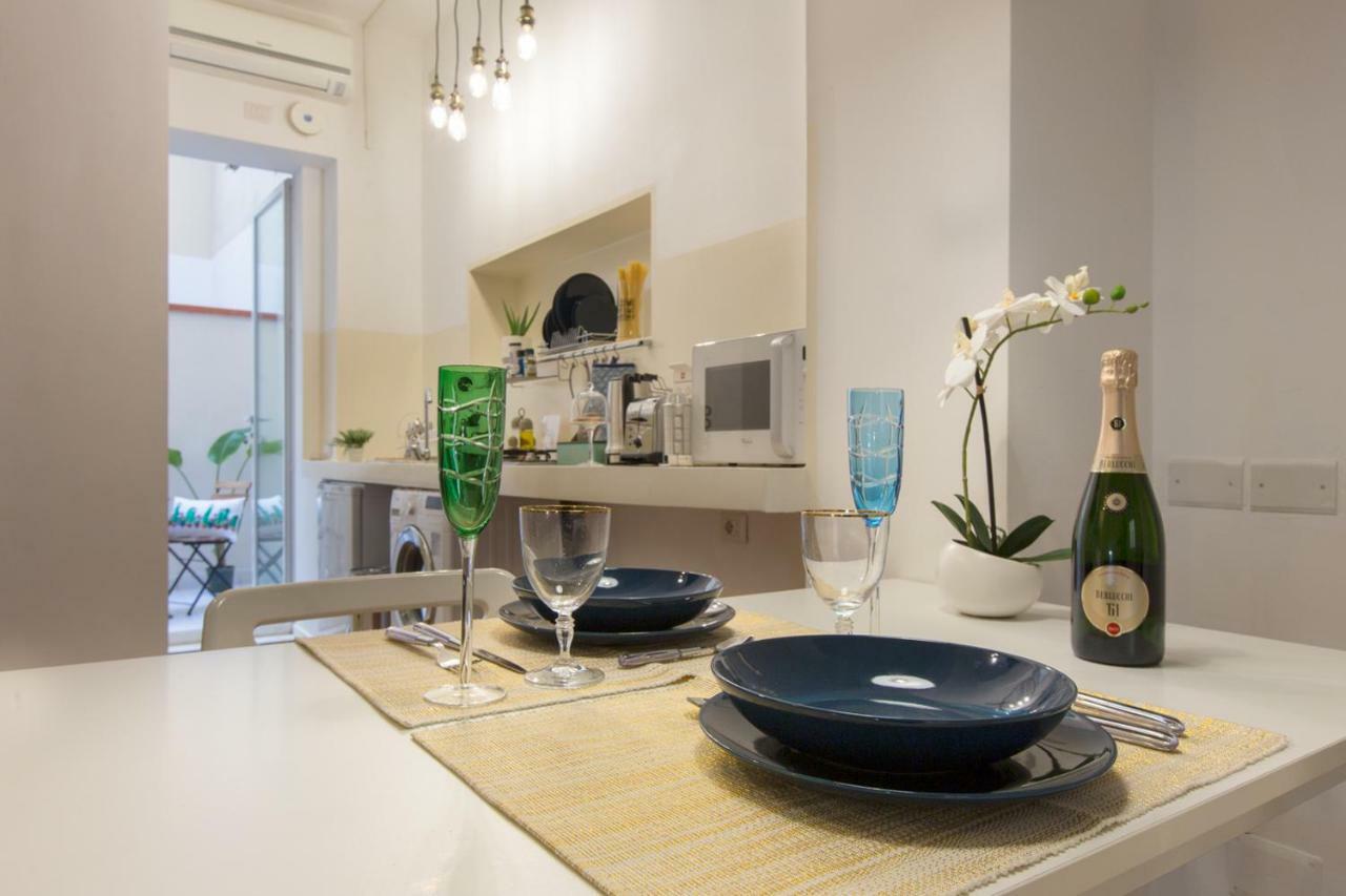 Piazza Martiri Apartment Cagliari Dış mekan fotoğraf
